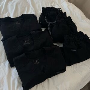 Jaanuu scrub set - 3 sets XS